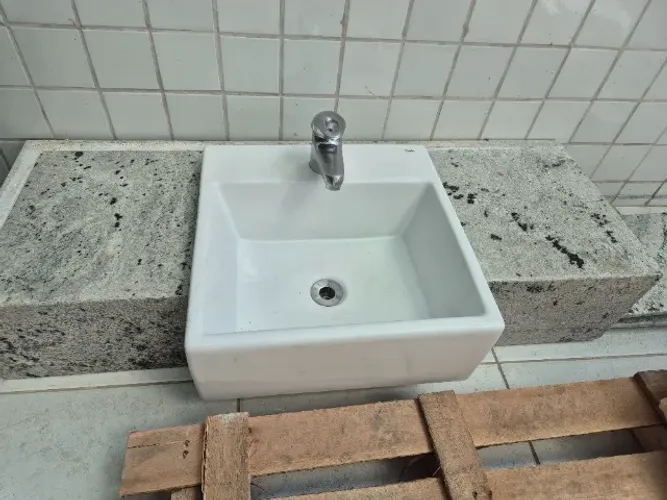 Pia de granito para banheiro