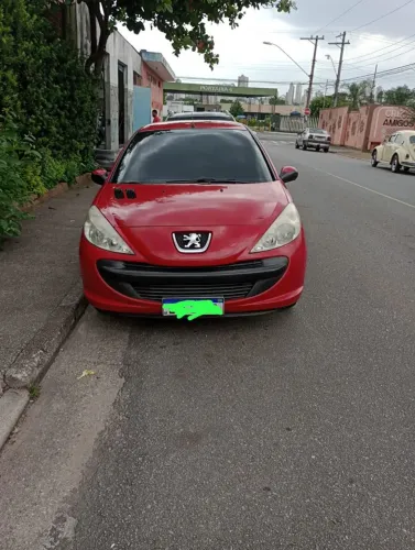 Peugeot 207 XR 1.4 Flex 8V 5P 2010