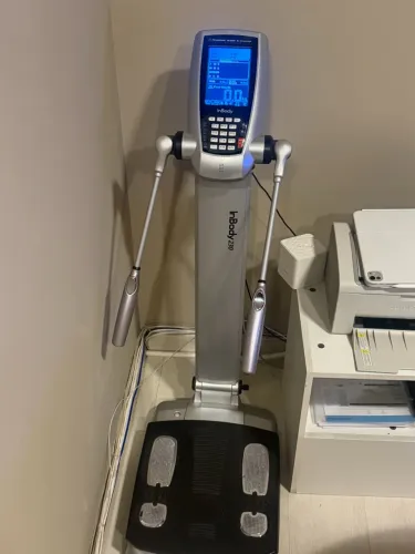 Balança de bio impedância InBody 230