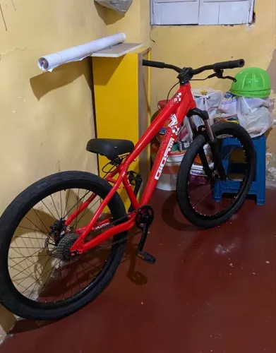 Bicicleta gios 2025