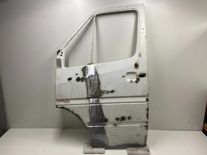 Porta Dianteira Esquerda Mercedes Sprinter 1998 A 2011
