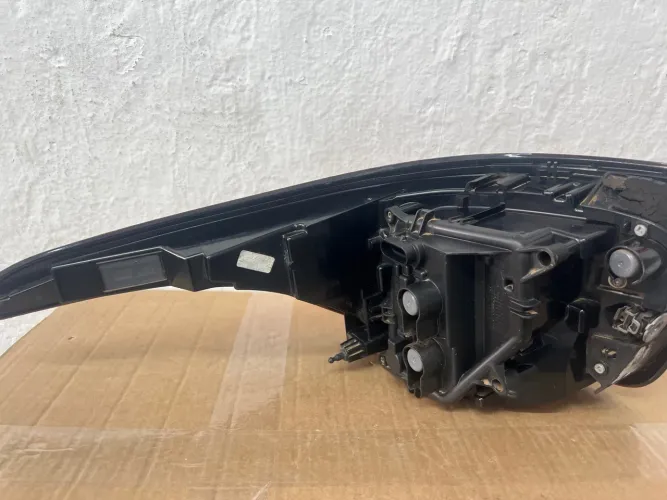 Lanterna Fiat Toro Original 