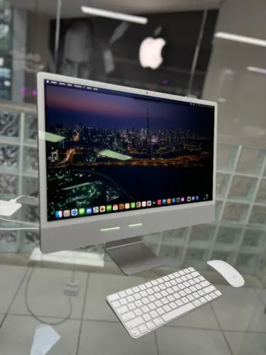 iMac 2023 Chip M3 24 polegadas 8GB RAM 256GB SSD Prateado - 3 meses de uso, garantia Apple