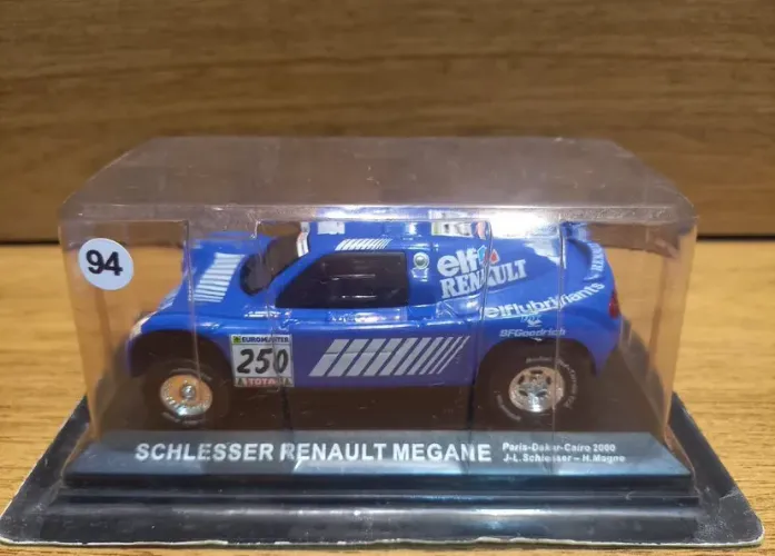 Mini Paris-Dakar-Cairo Rally Schlesser-Renault/Jean-Louis Schlesser / Henri Magne 2000
