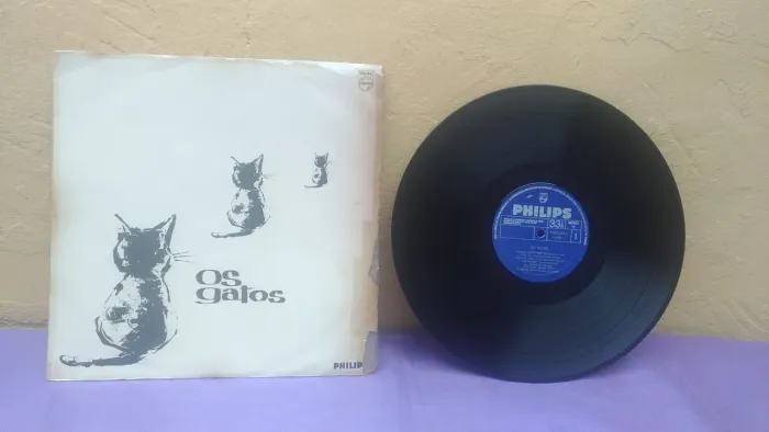 Disco de Vinil Os Gatos - Philips, Mono, com Durval Ferreira.