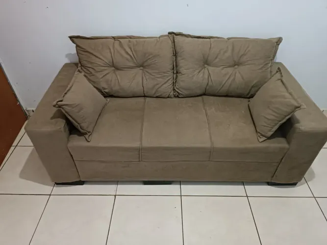 Vendo sofá seminovo bege