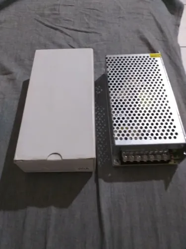 Fonte chaveada 20a, 12V "NOVO".