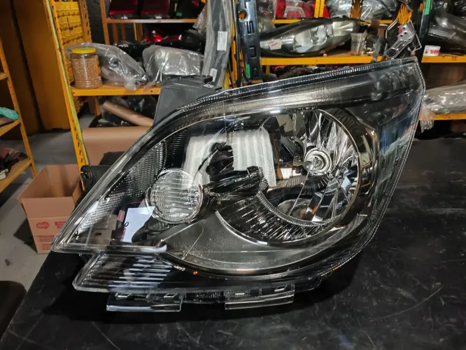 Farol esquerdo Cobalt original 2012 2013 2014 2015