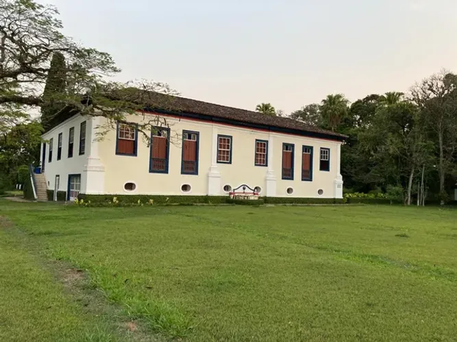 Fazenda centenária histórica com 73, alqueires