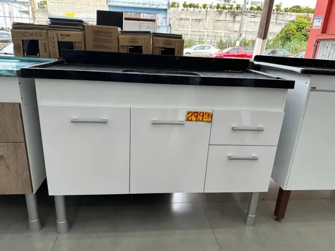 Gabinete de Madeira 1,20 m