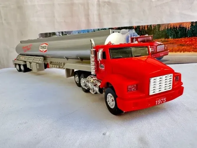 Miniatura Toy Tanker Truck Texaco 1975 37 Cm (caixa)