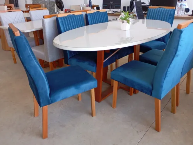Mesa de Jantar Oval com Cadeiras Azul Veludo