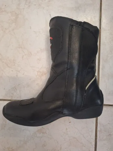 Bota Mondeo feminina - tamanho 35