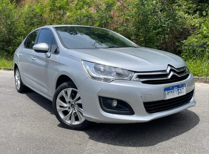 Citroen C4 Lounge Tendance 1.6 Turbo Flex Aut. 2017