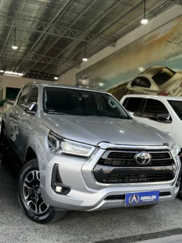 Toyota Hilux CD SRX 4X4 2.8 TDI 16V Diesel Aut. 2022