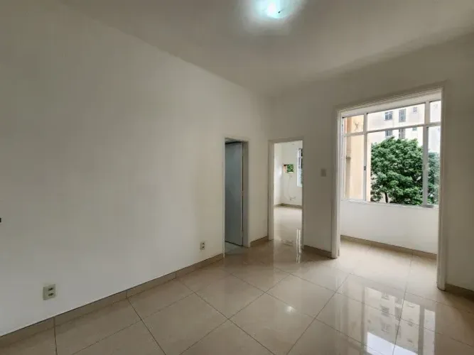 Apartamento Rua Pedro Américo 244 Catete