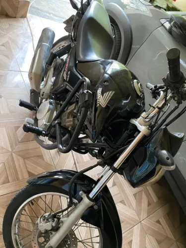 Moto Honda 150cc Quitada Econômica Sem multa Sem dividas Excelente para Trabalho
