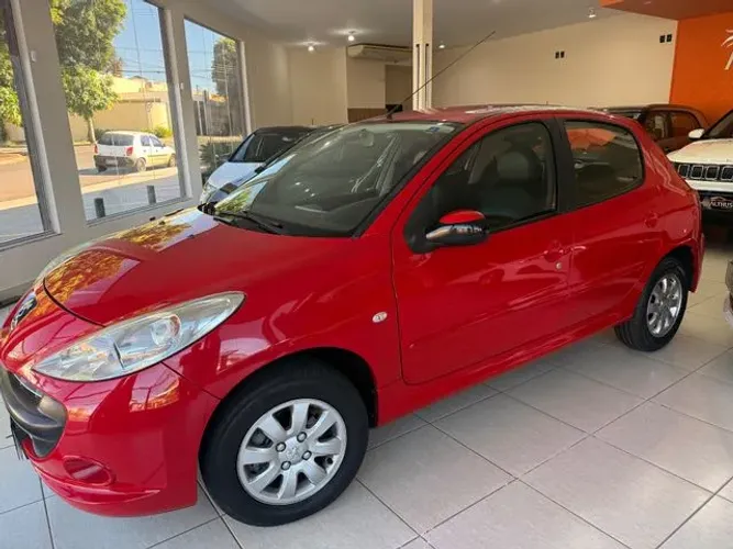 Peugeot 207 XR 1.4 Flex 8V 5P 2011