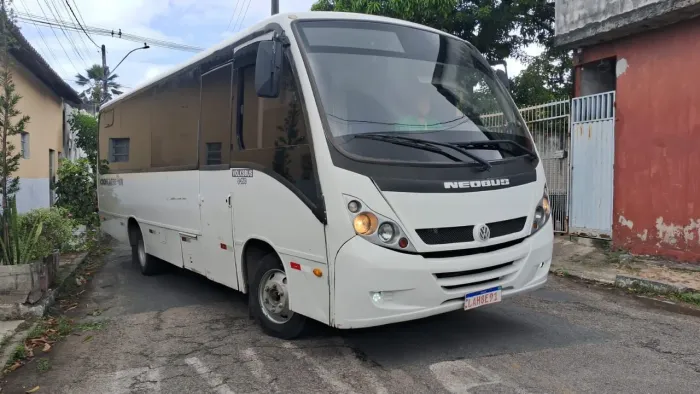 Venda de micro ônibus neonus 2007