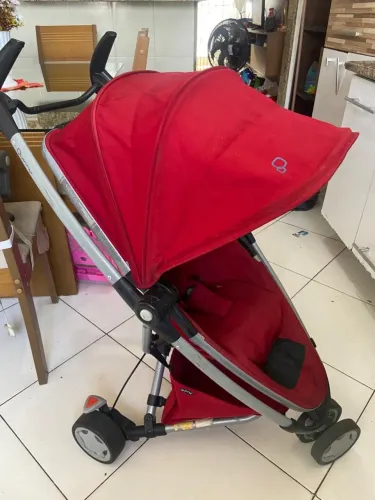 Carrinho para bebê Quinny