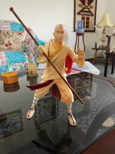 Boneco Aang - The Last Airbender 2010 Ultimate Battle Original!