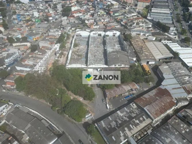 Terreno à Venda no Bairro Serraria em Diadema/SP