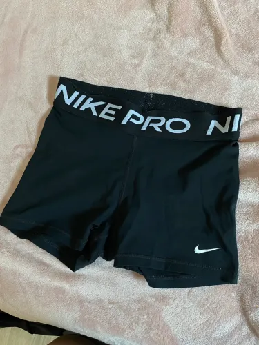 Short Nike Pro academia