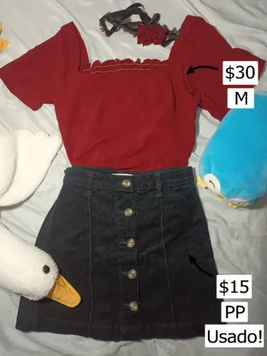 Blusa de manga bordô bordada 
