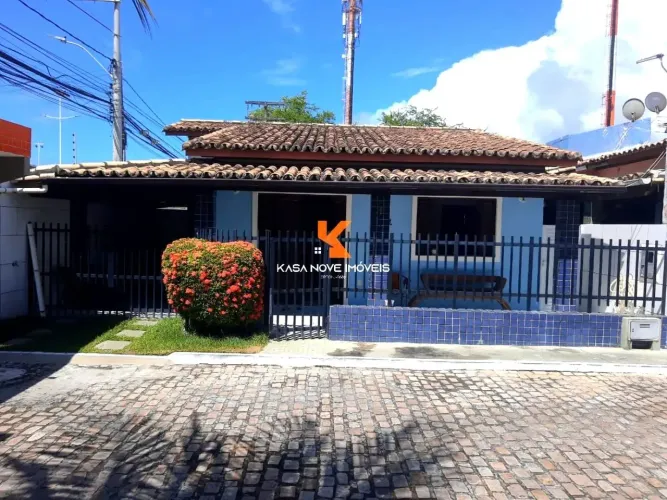 Casa em condomínio fechado em Stella Maris, Salvador-BA: 3 quartos, 1 suíte, 2 salas, 3 ba