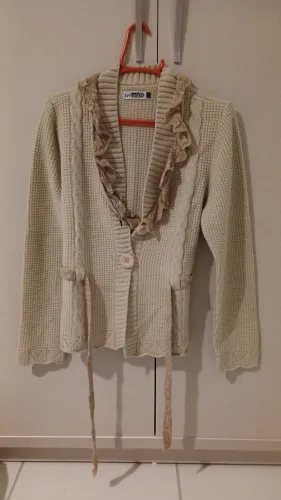 Casaco Tricot Bege com Detalhes
