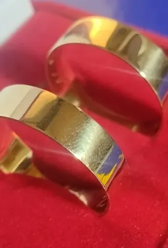 Par De Aliança Casamento Noivado Ouro 18K Alianaças de Noivado 7 Gramas 7 mm 