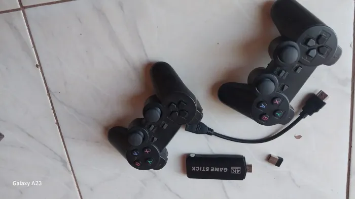 Game Stick 4K com Controles Sem Fio - Reviva a Nostalgia!