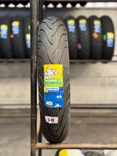 Pneu Michelin Pilot Street Radial 120/70-17 Tracer/MT 07 MT09/NC750/CB500/Z900/XJ6/Hornet