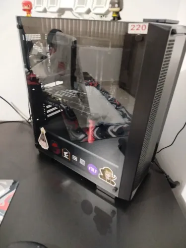 Pc gamer 4060 ti, 5700x 3d,SSD 1 tb, 32gb ram,fonte 650 w,water cooler 240mm cooler master