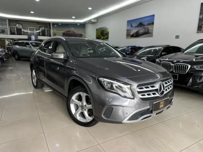 Mercedes-Benz GLA 200 Adv. 1.6/1.6 TB 16V Flex Aut. 2020