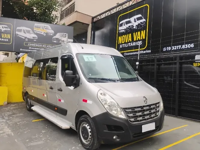 Renault Master 2.3 DCI Executive Longo 16L Dies 2017