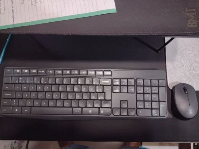 Teclado e mouse Logitech