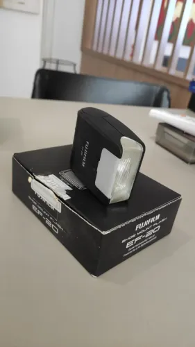 flash fujifilm EF-20
