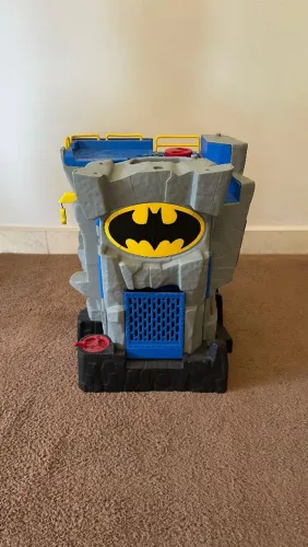 Brinquedo Batcaverna Imaginext