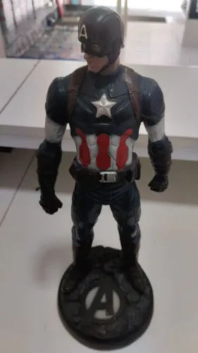 Boneco Resina Capitão América com 30 cm