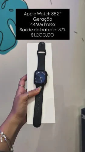 Apple Watch SE 2 / 44mm / Preto / Saúde de bateria 87% / R$ 1.200,00