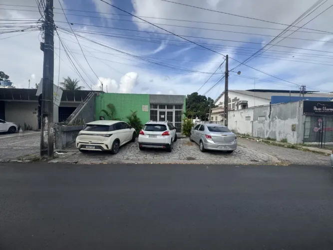 Imóvel Comercial para Venda em João Pessoa, Tambiá, 8 dormitórios, 2 banheiros