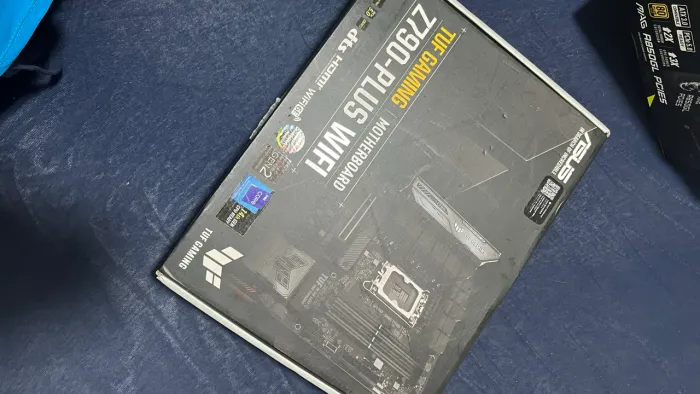 Placa mãe Z790 Asus Tuf Gaming Wi-Fi