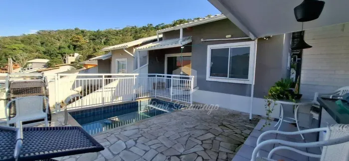 Casa com 2 Quartos à Venda - Várzea das Moças - São Gonçalo/RJ