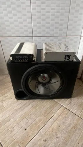 Caixa de som automotiva 12" Completa, módulos Stetsom 1000W + Soundreams 800W, Grave forte