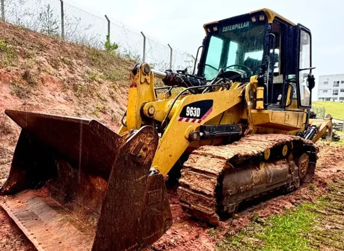 Caterpilar 963 D Carregadeira de Esteira c/ apenas 4mil horas em Excelente estado Curitiba