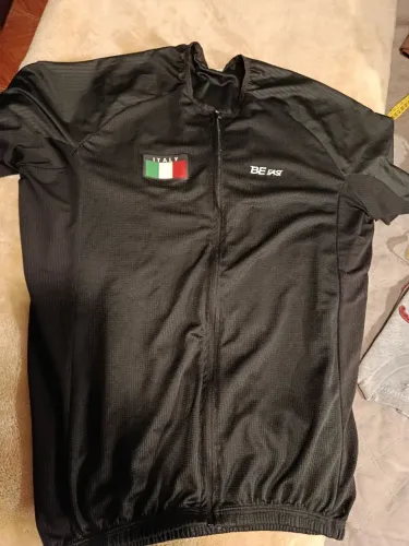 Camiseta ciclismo preta G