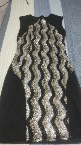 Vestido com miçanga pra festa 