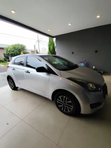 Hyundai HB20 Unique 1.0 Flex 12V Mec. 2019