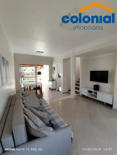 Casa em Condomínio à Venda em Jundiaí-SP, Bairro Jardim Shangai: 3 Quartos, 1 Suíte, 2 Sal